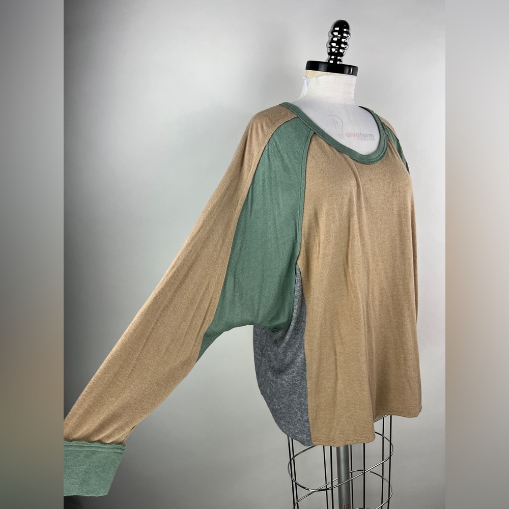 💚 3092. Color Blocking Long Sleeve Sweatshirt
